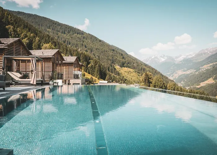 Boutique Hotel Und Chalets Bergwiesenglueck