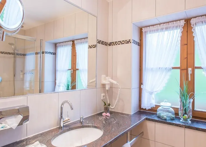 Hotel Alpspitz B&B