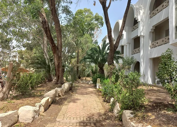 Tunisia Lodge