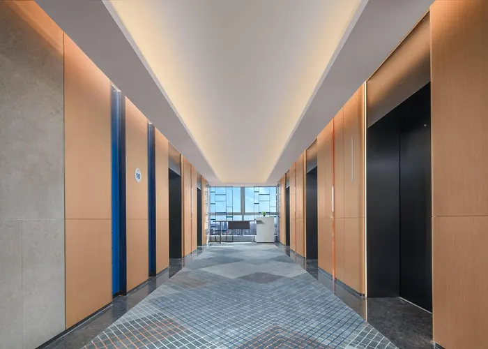Holiday Inn Express Nanjing Jiangbei Wonhall Mall