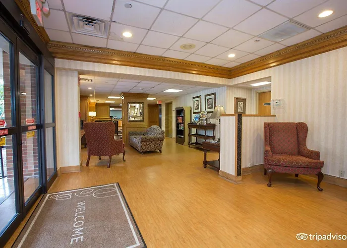 Country Inn & Suites By Radisson, Williamsburg East Busch Gardens , Va