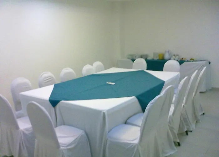 Nu Hotel