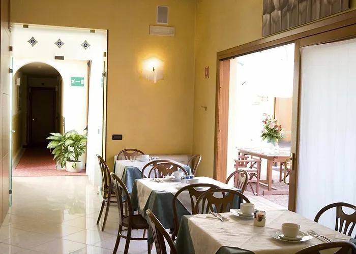 Hotel Cris