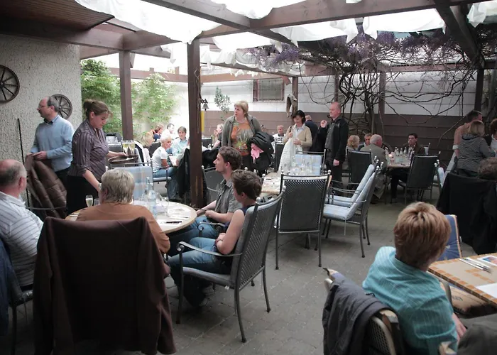Adler Gaststube Hotel Biergarten