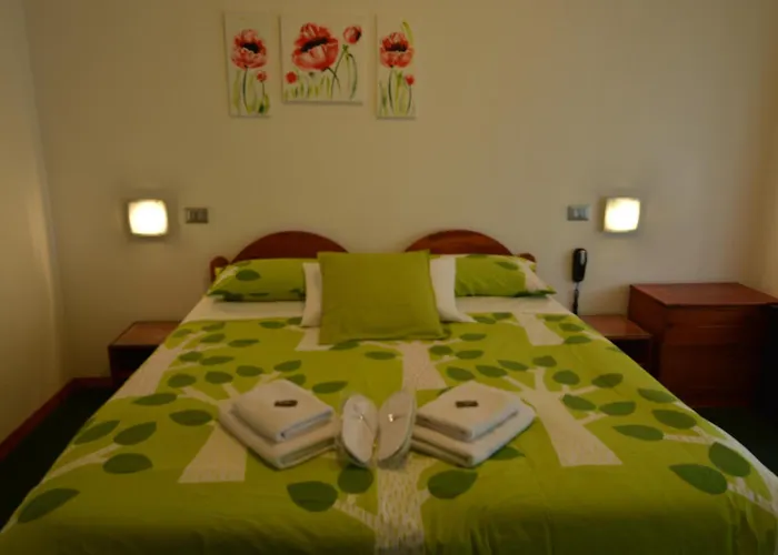 Albergo Alla Valle Di Banne