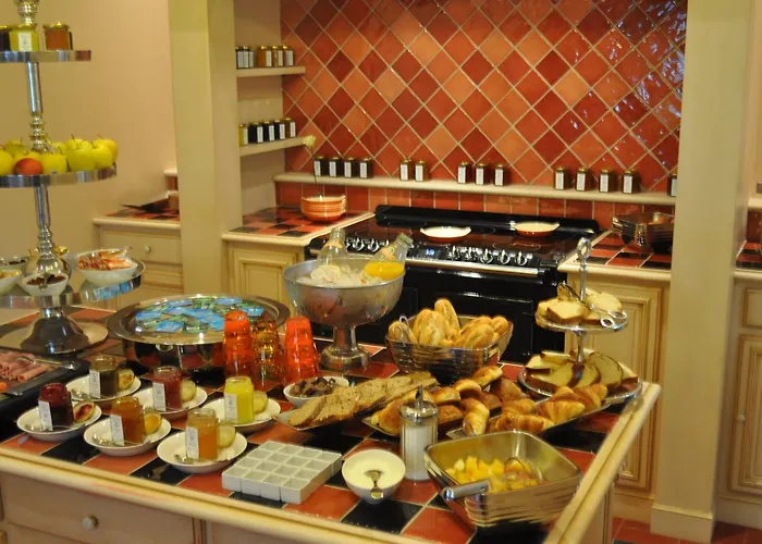 Villa Lara Hotel