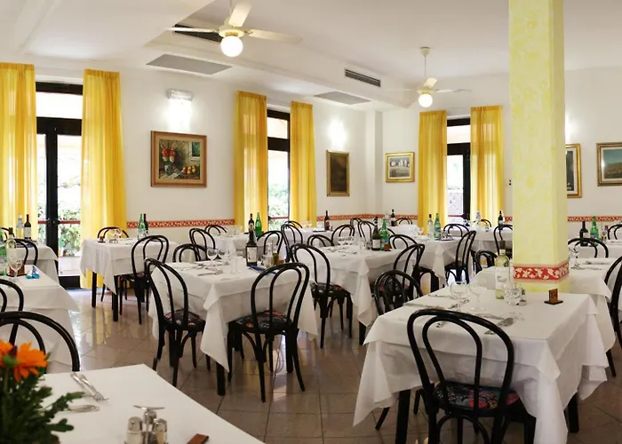 Hotel Aurora