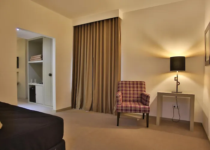 Delfim Douro Hotel