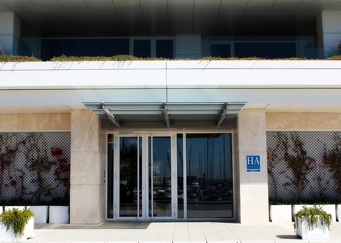 Suites Puerto Sherry