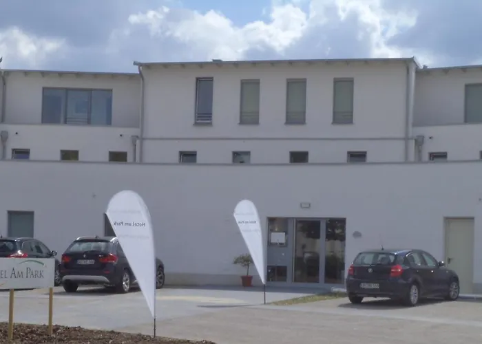 Das Neue Hotel Am Park