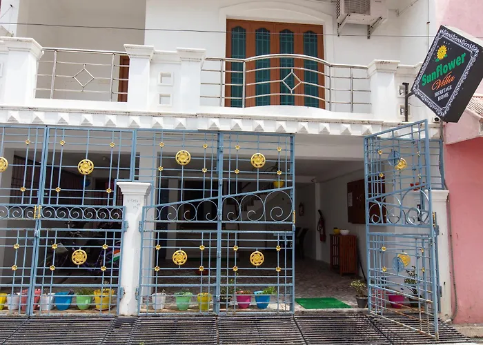 Sunflower Villa