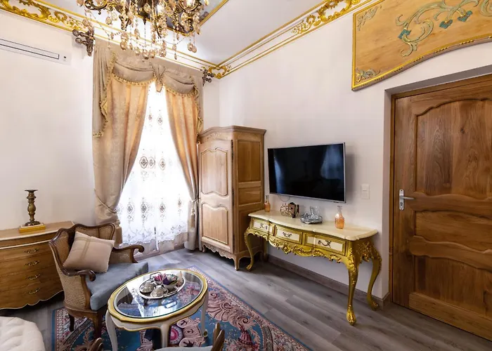 Suite Royale Maison de l'église du couvent