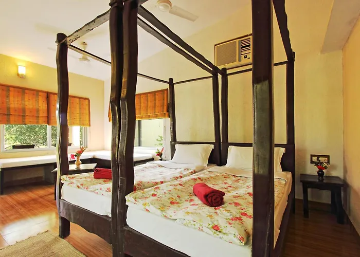 Gir Birding Lodge