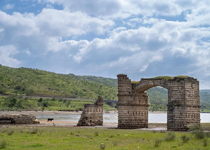 Hospedería Puente de Alconétar