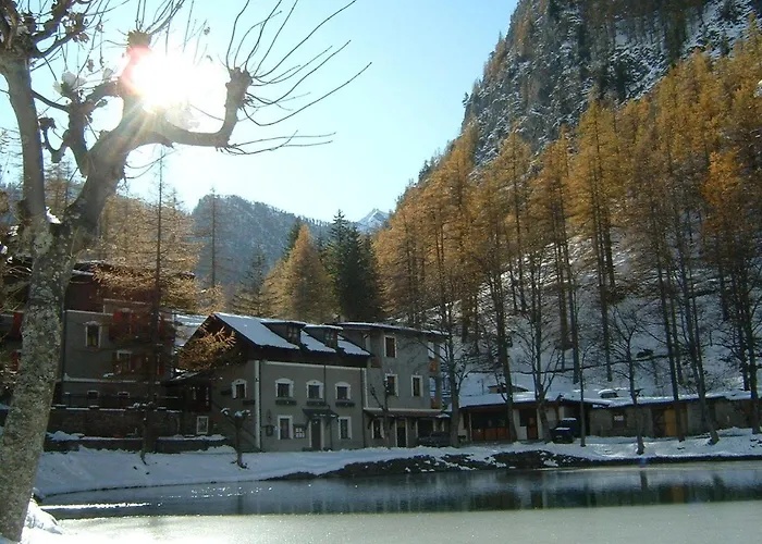 Hotel Residence Lago Laux