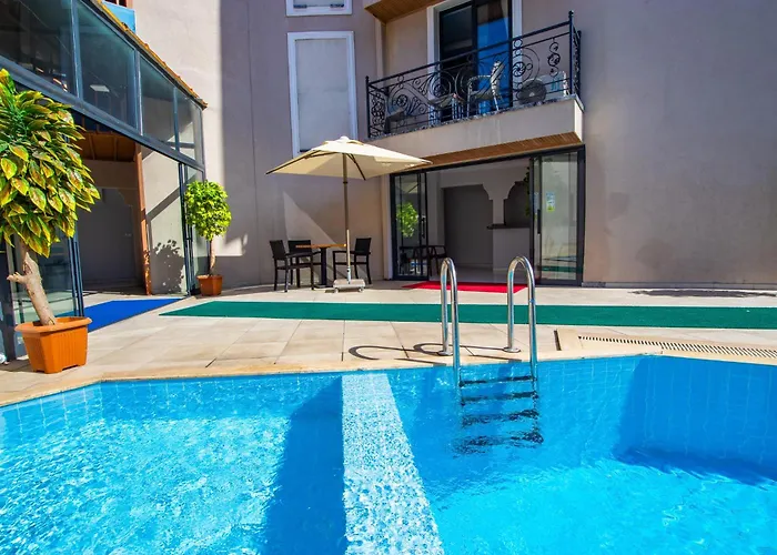 Emilia Otel