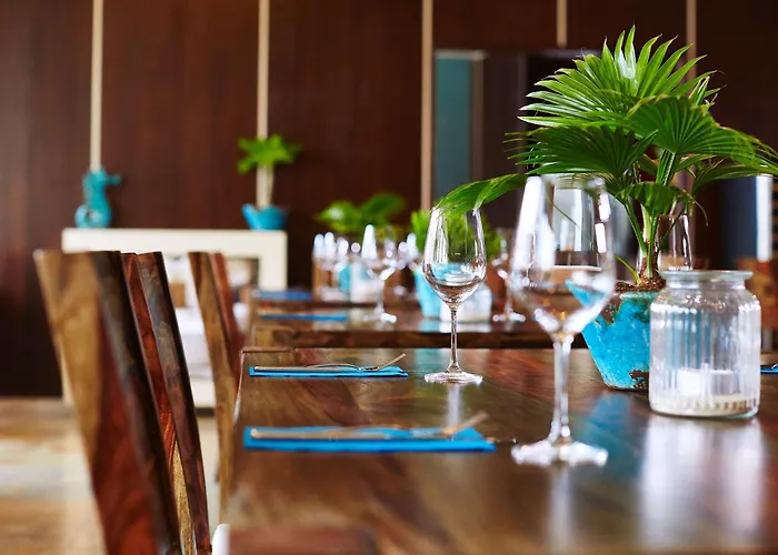 Ko'Ono Hotel