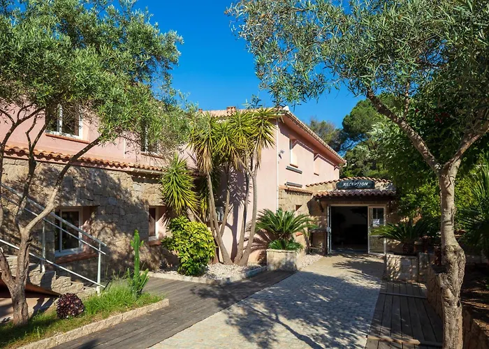 Hotel Le Ruesco
