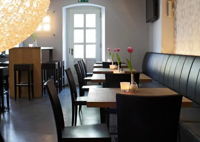 Ox Hotel