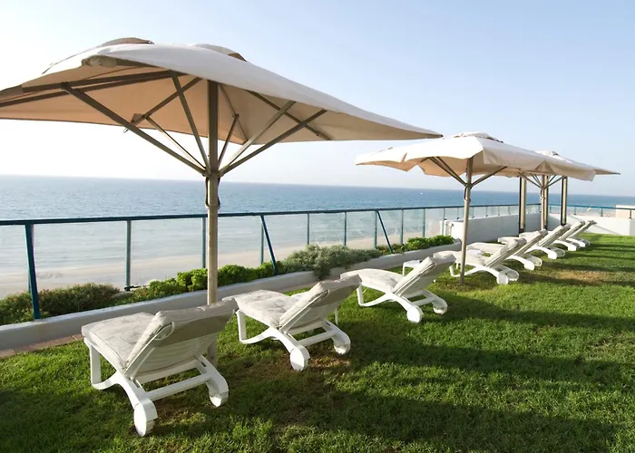 Herbert Samuel Okeanos Suites Herzilya
