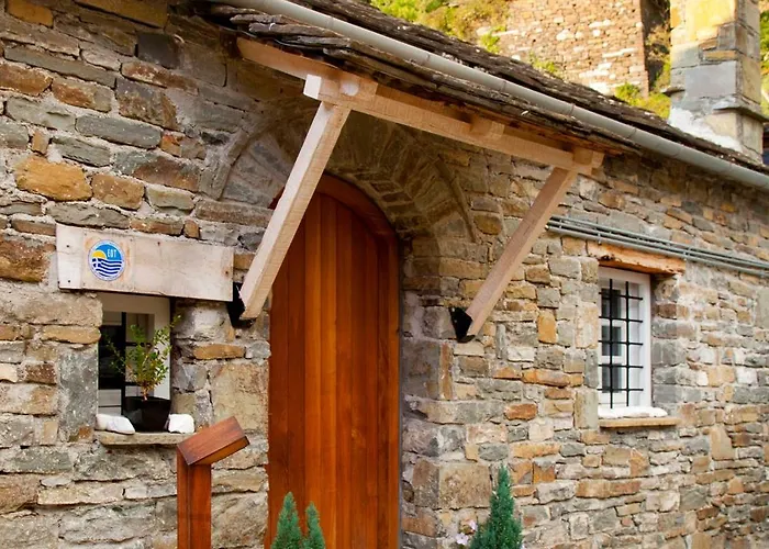 Mikro Papigo 1700 Hotel & Spa