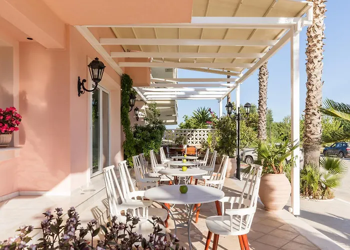 Eliza Hotel By Panel Hospitality