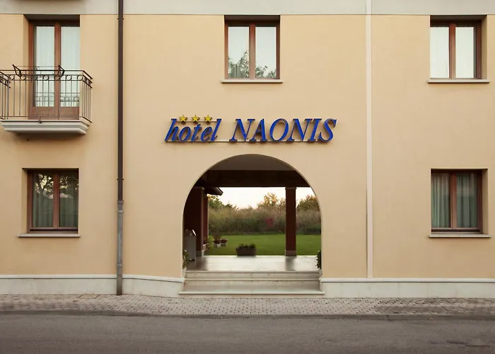 Hotel Naonis