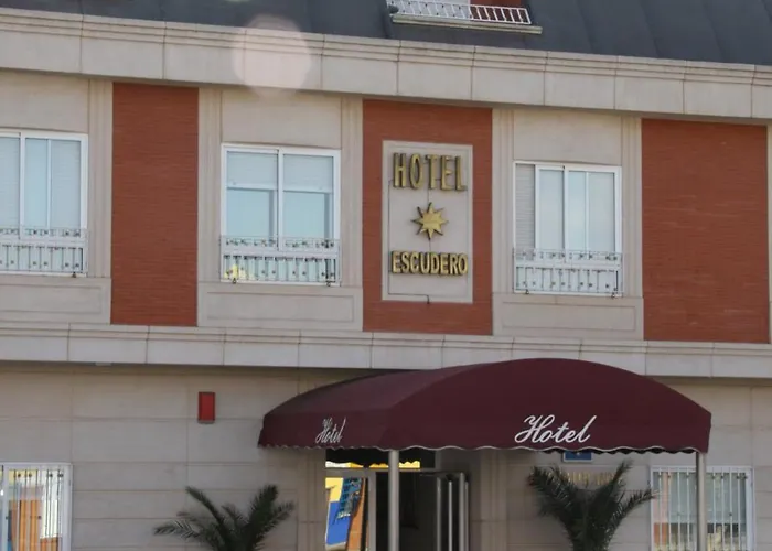Hotel Escudero