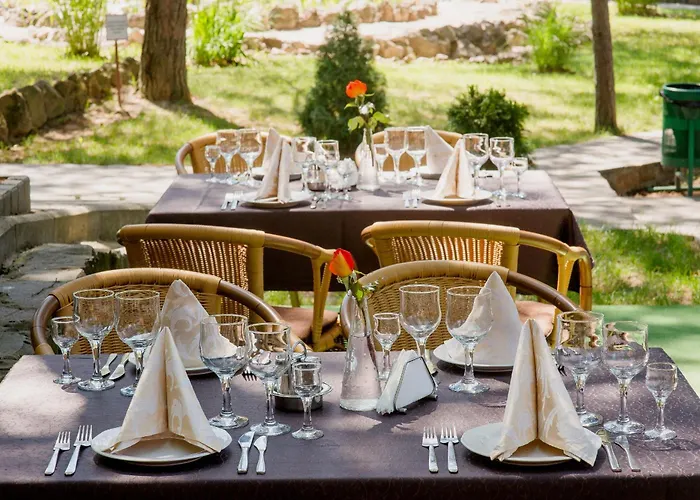 Zolota Gora Hotel-Rancho