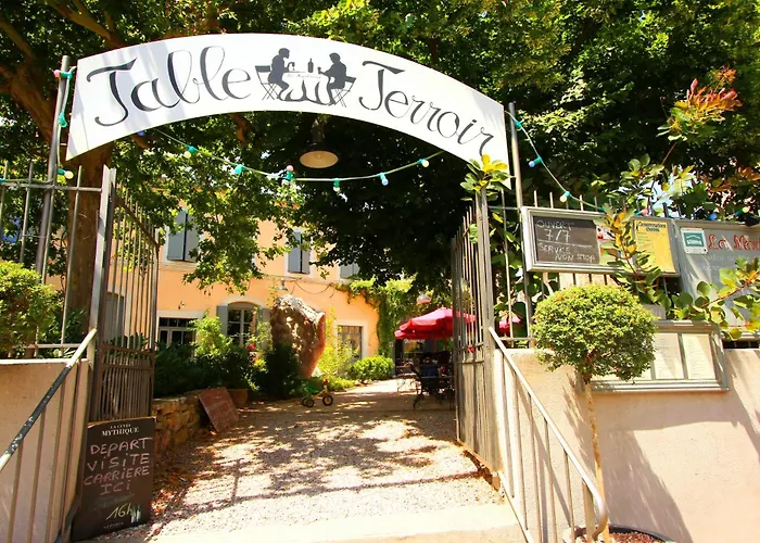 Logis Hotel - Restaurant La Marbrerie