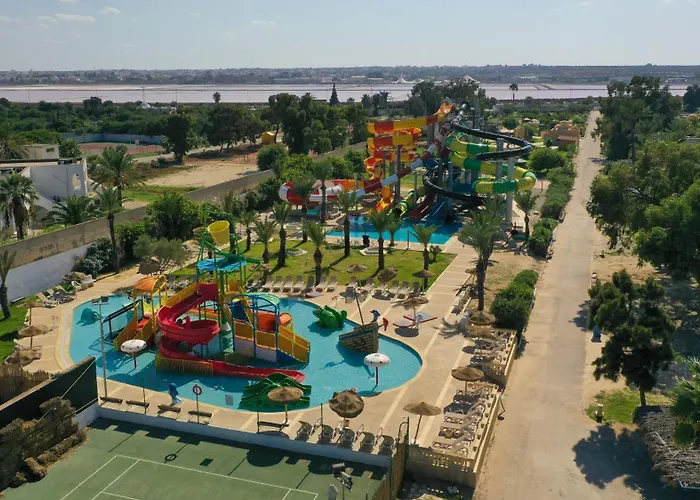 Shems Holiday Village & Aquapark
