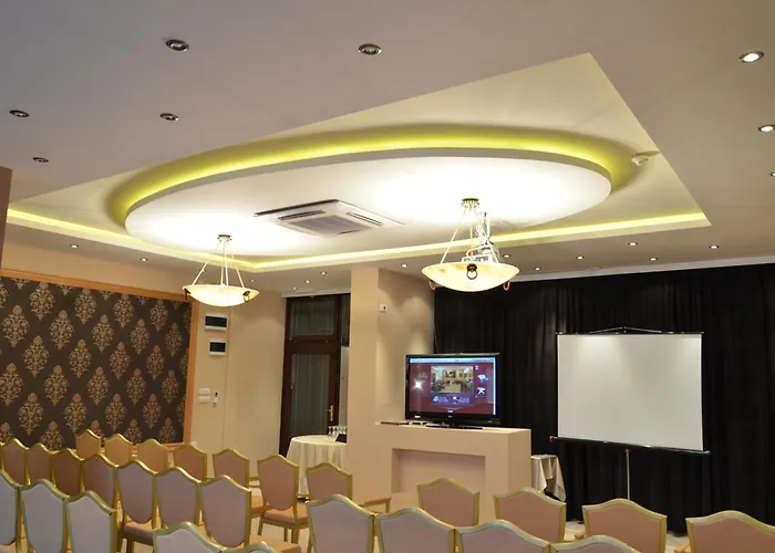 The Regent Club Hotel