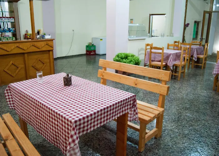 Let Rooms Lukova