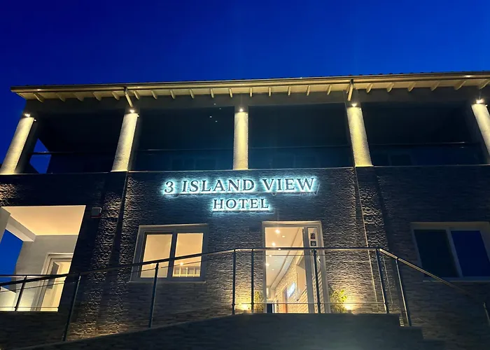 3 Island View Hotel