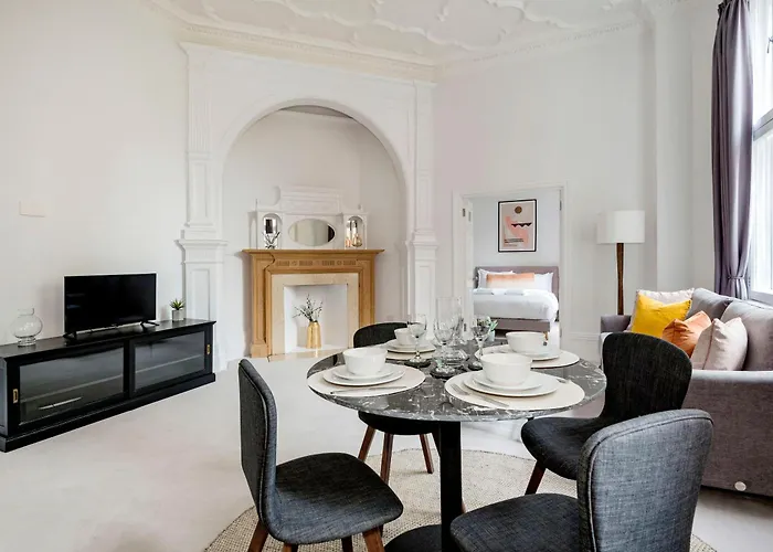 3 Sloane Gardens Aparthotel London