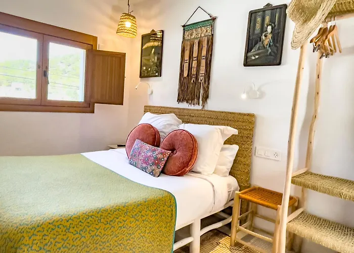 Hostal Mar Y Sal (Adults Only)
