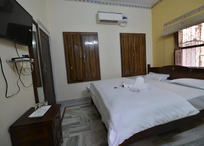 Hotel Bawarri Haveli