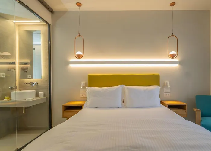 Ionian Plaza Hotel & Spa