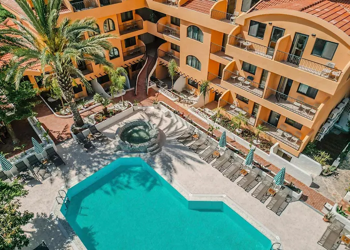 Unsal Hotel