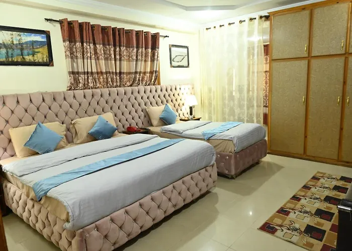 Rose Valley Hotel Naran
