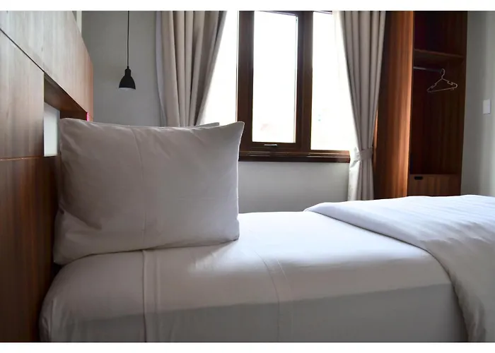 Altus Express Hotel