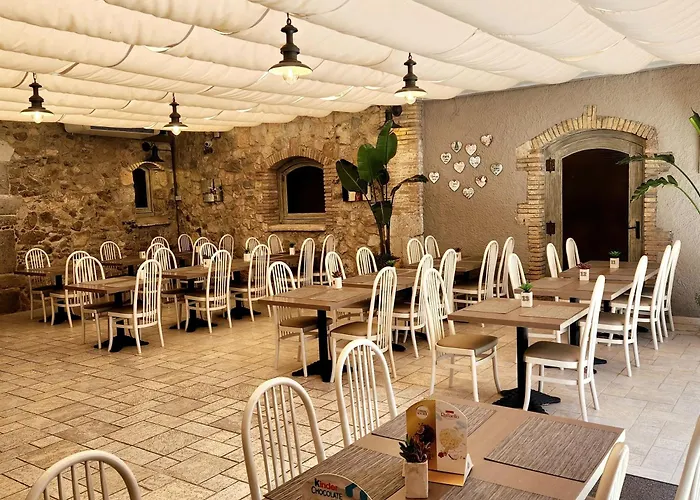 Hotel Castell Blanc
