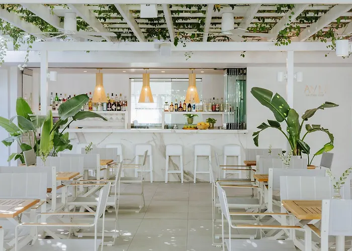 Nissi Park Hotel