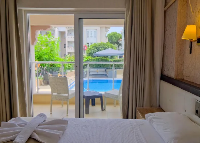 Moni Hotel
