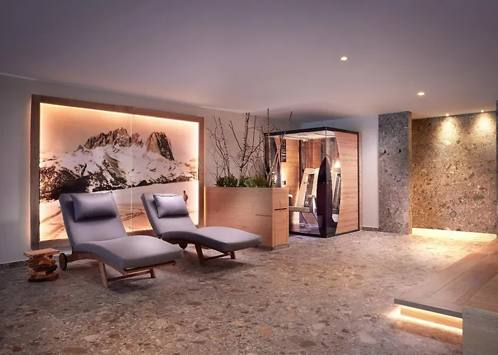 Naturhotel Die Waldruhe - Dolomites