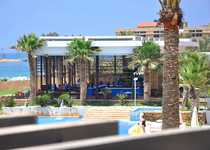 Pangea Beach Resort Jieh