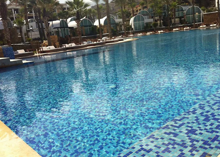 Pangea Beach Resort Jieh