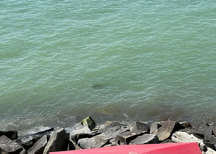 Faehrblick - Pension Direkt Am Wasser