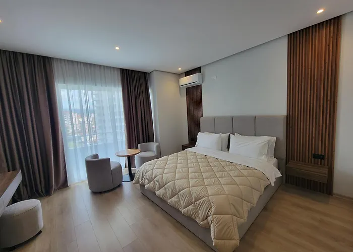 Hotel Enkelana