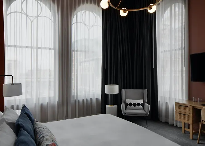 Kinn Guesthouse Downtown